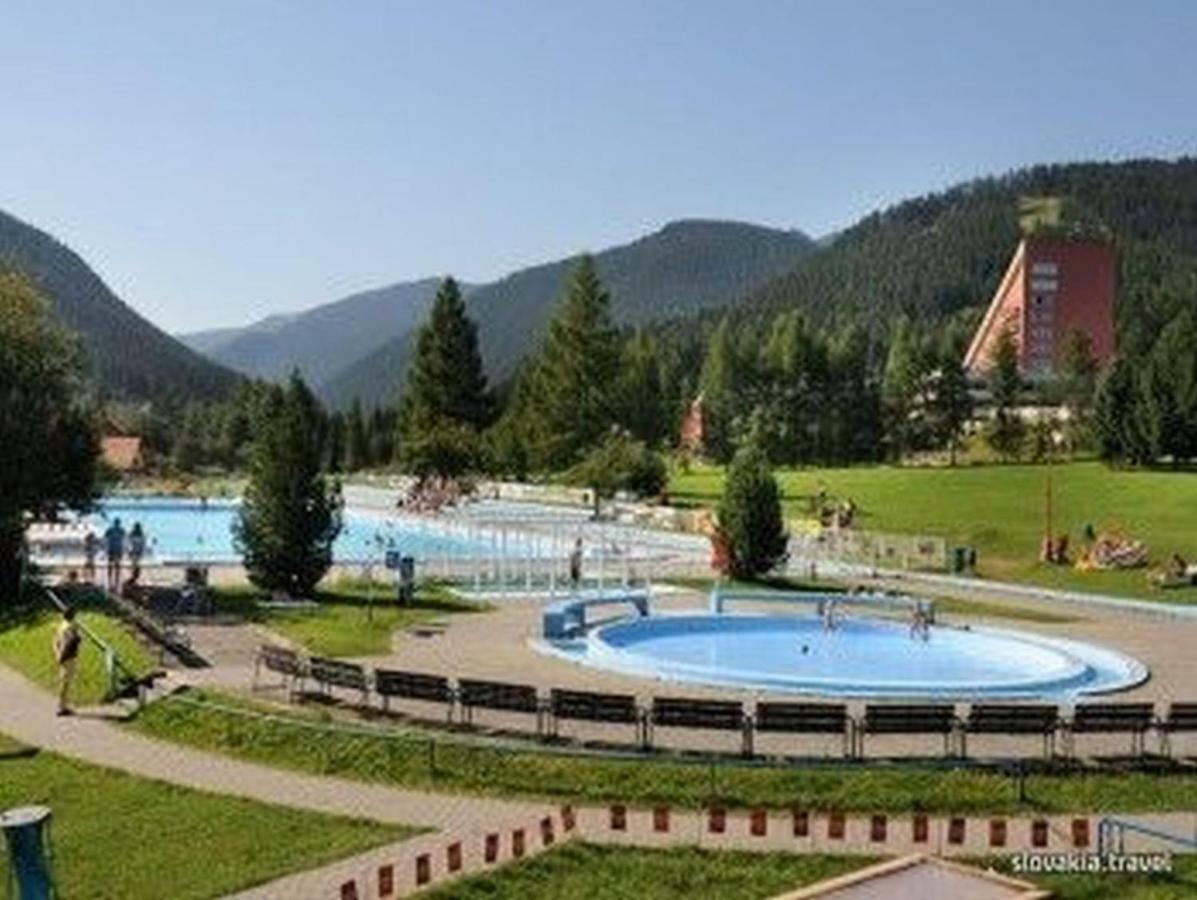 Chalupa Ліптовський Мікулаш Екстер'єр фото